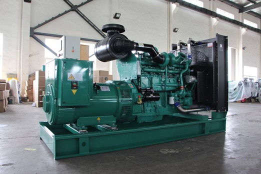 宝丰320kw康明斯柴油发电车出租组图片 宝丰320kw康明斯柴油发电车出租组图片